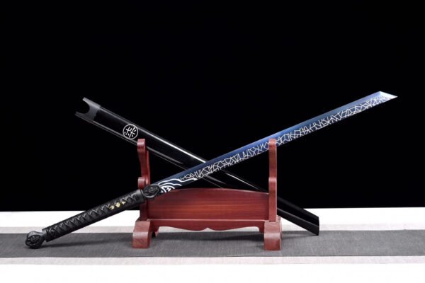 MagicBlade_7_6688be2a-0c60-45fa-84a3-beedfa75bd82