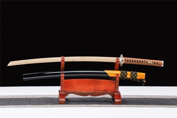 Two-ColorKatana11_b233c00b-57b1-4e56-a7f6-2a724858715b